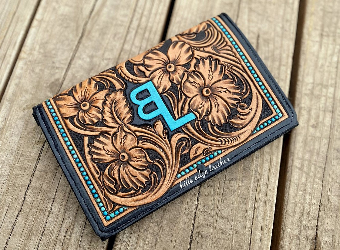 Women's Snap Closure Clutch